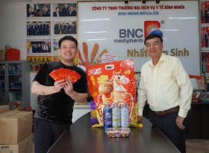 Khởi đầu hứng khởi gặp nhiều vận may